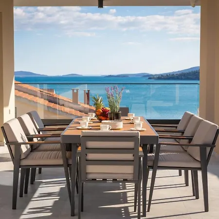 New! Brilliance Heated Pool 50 M2, Sea View Vila Vranjic