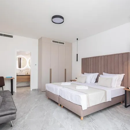 New! Brilliance Heated Pool 50 M2, Sea View