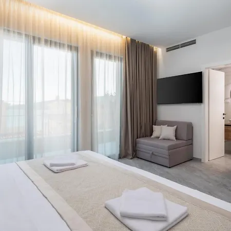New! Brilliance Heated Pool 50 M2, Sea View Vranjic