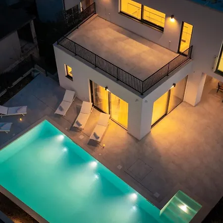 New! Brilliance Heated Pool 50 M2, Sea View Vila Vranjic