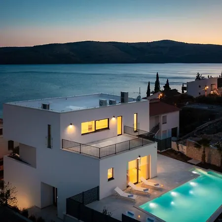 Vila New! Brilliance Heated Pool 50 M2, Sea View